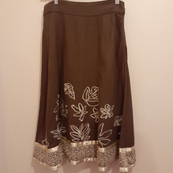 Lapis Fall Leaves Skirt 🇨🇦 Medium - Picture 3 of 12